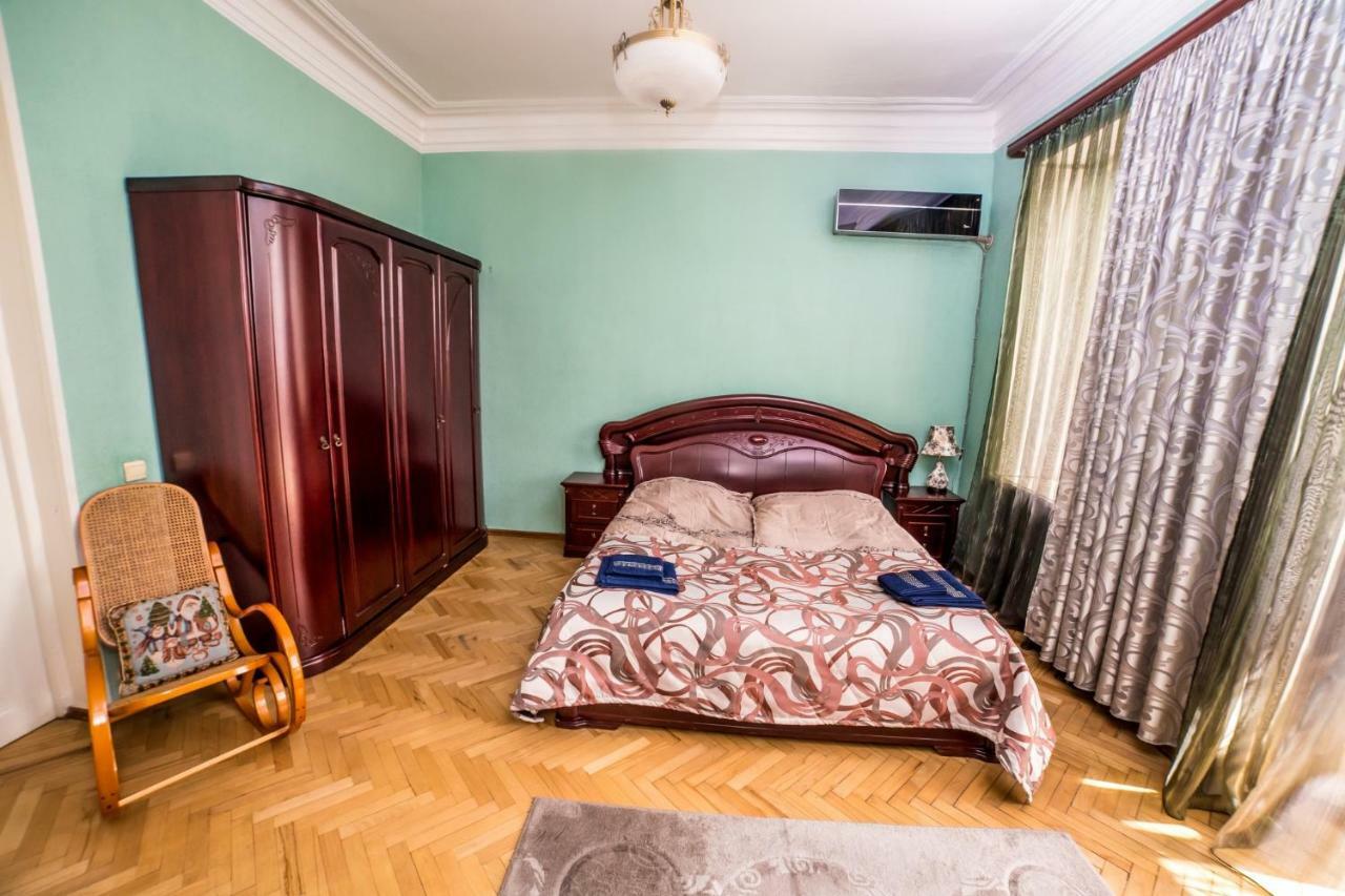 Gold District Apartment 第比利斯 外观 照片