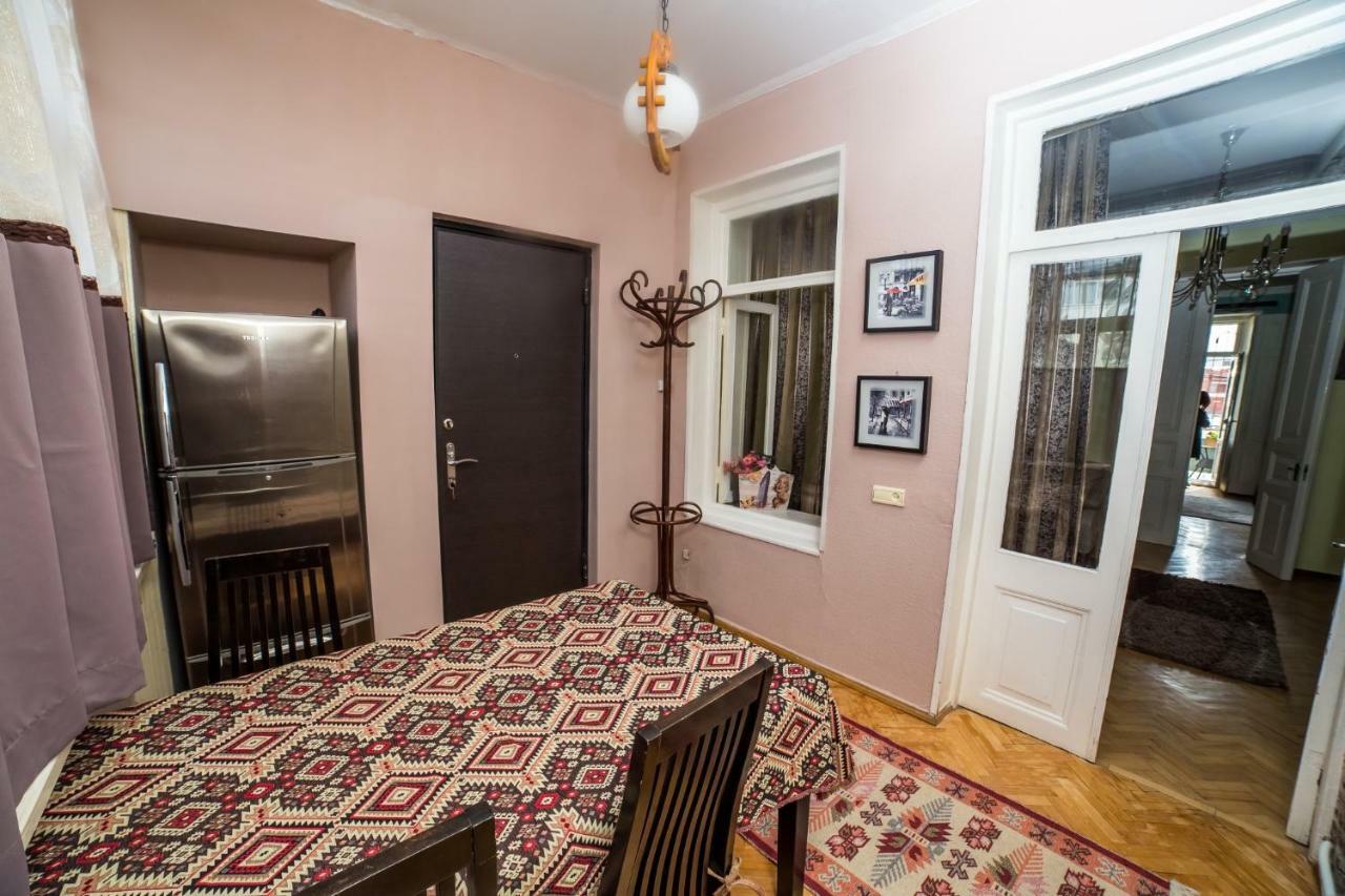 Gold District Apartment 第比利斯 外观 照片