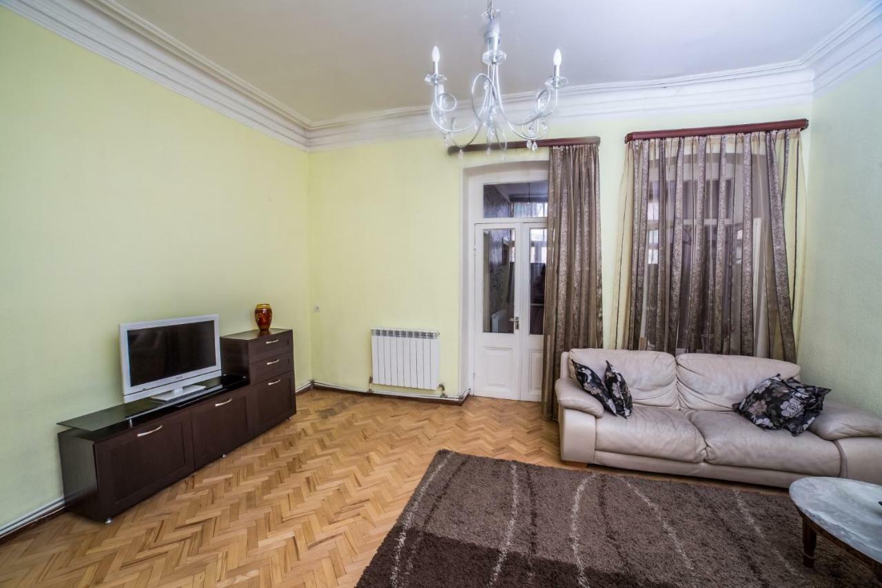 Gold District Apartment 第比利斯 外观 照片